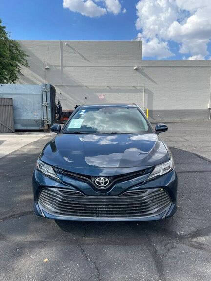 2020 TOYOTA Camry