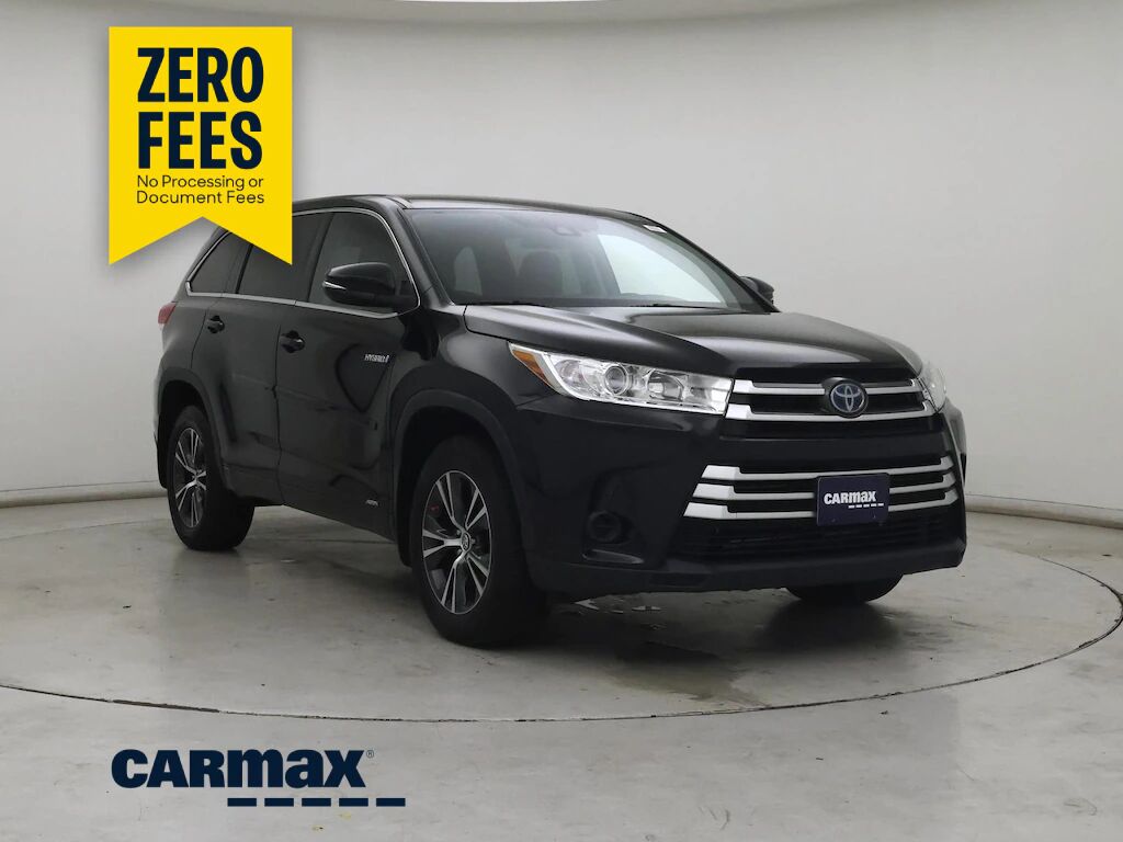 2017 TOYOTA Highlander