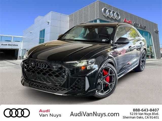 2025 AUDI RS Q8