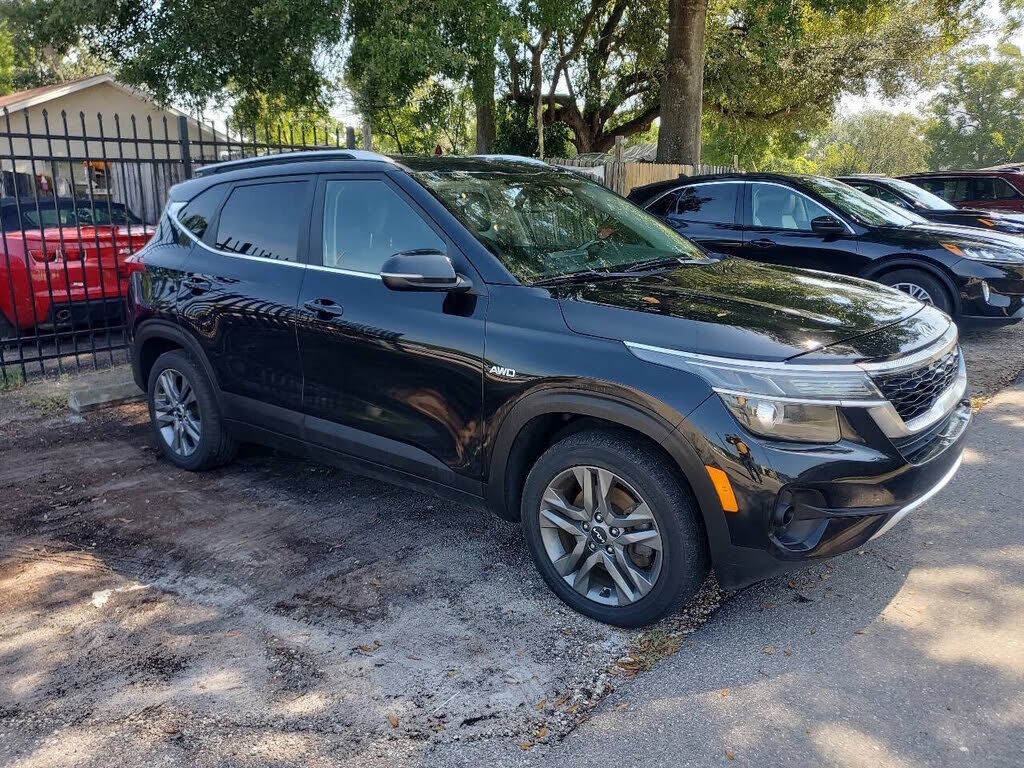 2023 KIA Seltos