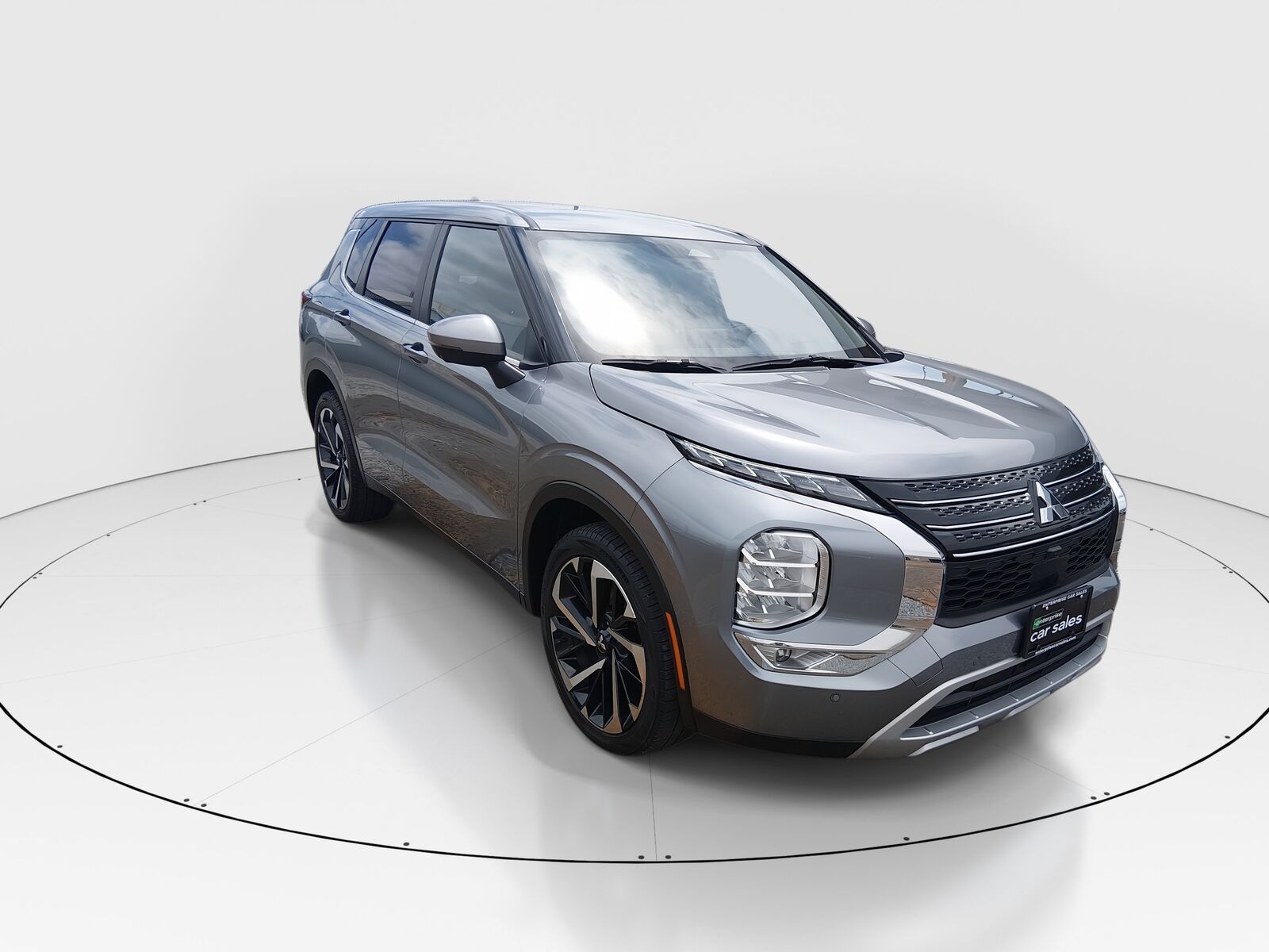 2024 MITSUBISHI Outlander