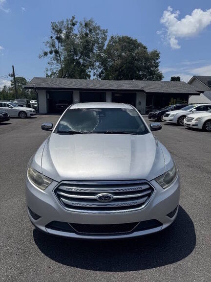 2014 FORD Taurus