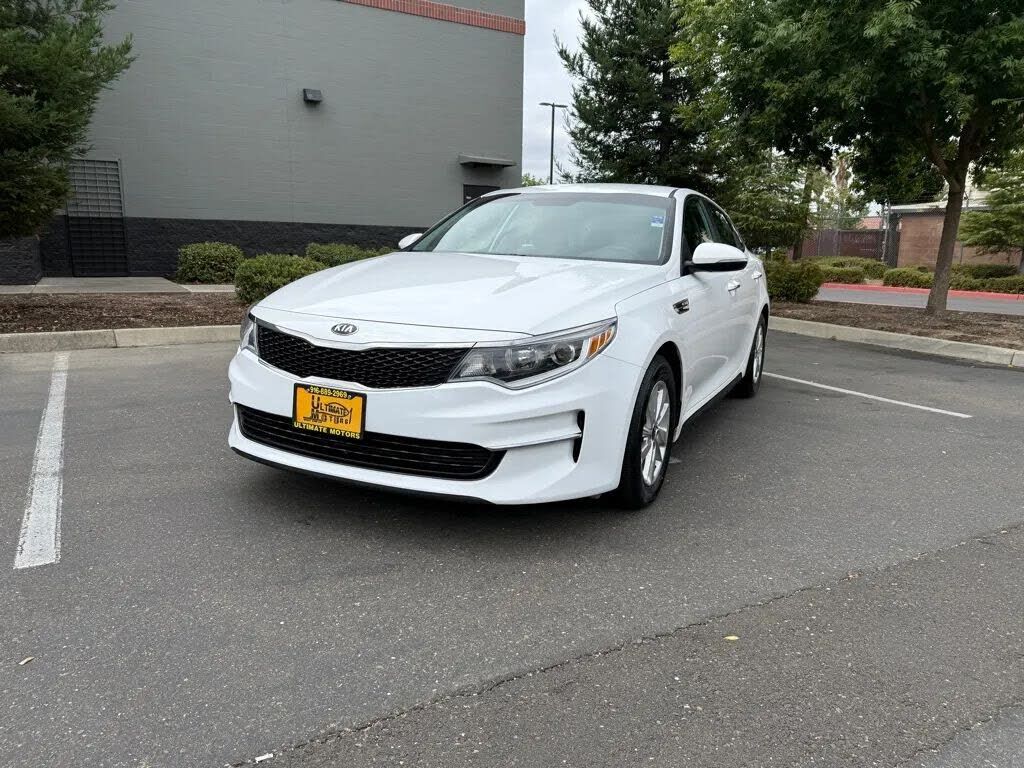 2018 KIA Optima