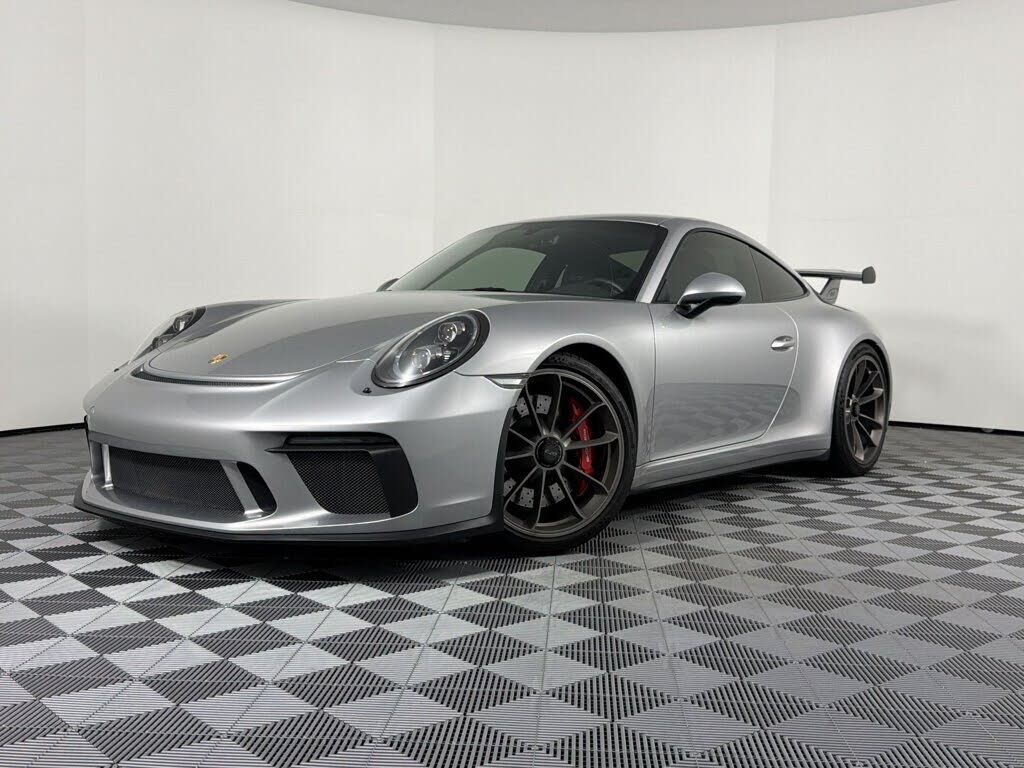 2018 PORSCHE 911