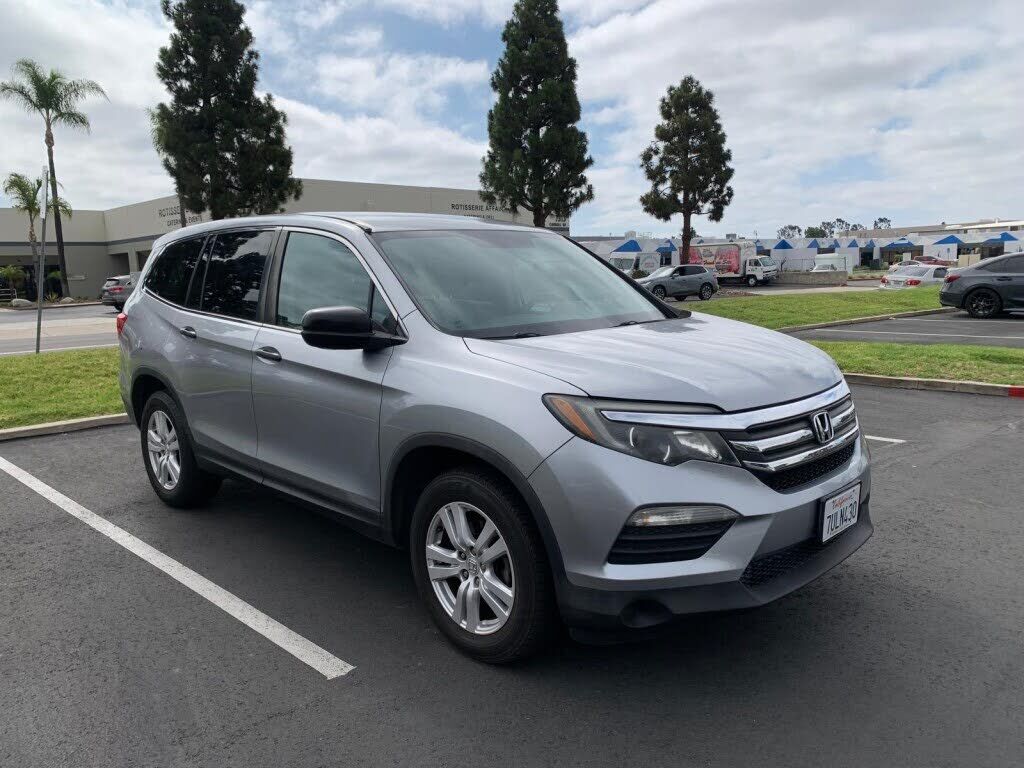 2016 HONDA Pilot