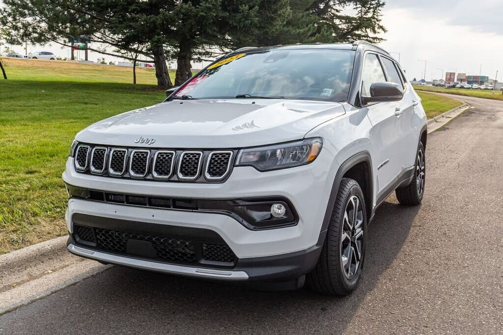 2023 JEEP Compass