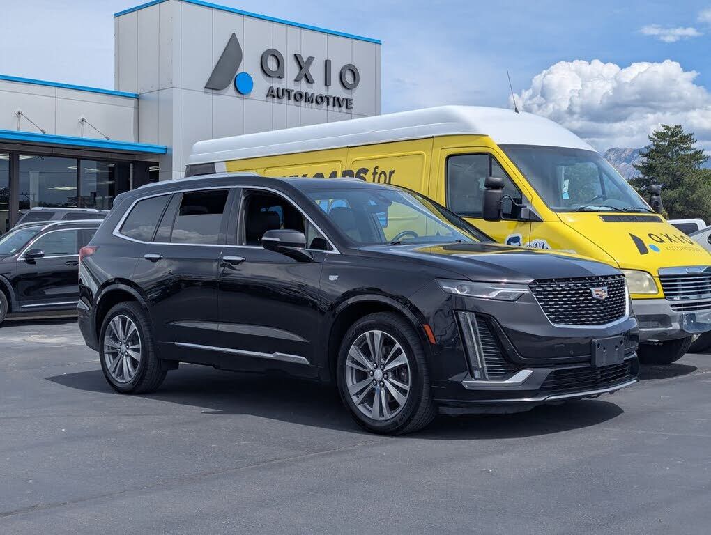 2021 CADILLAC XT6