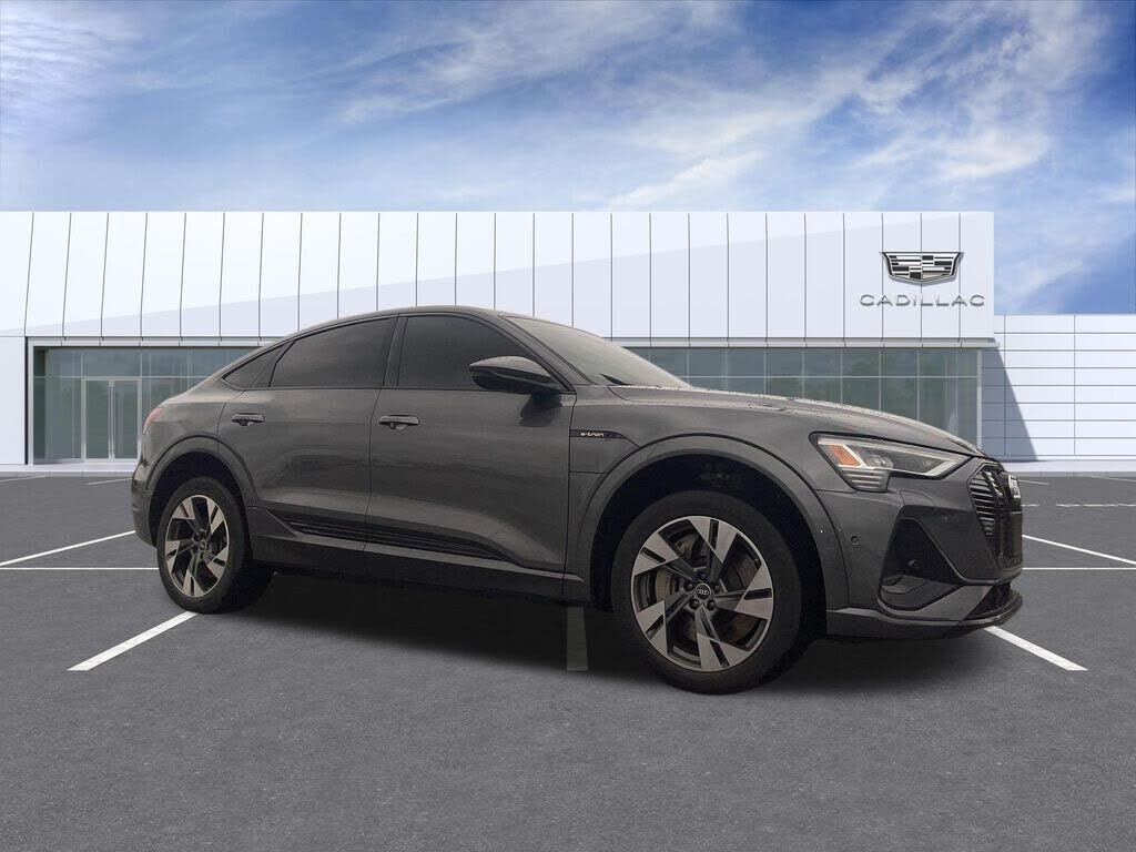 2022 AUDI e-tron Sportback