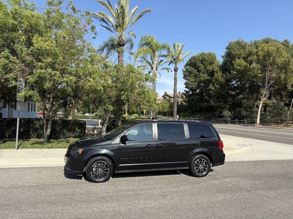2017 DODGE Grand Caravan