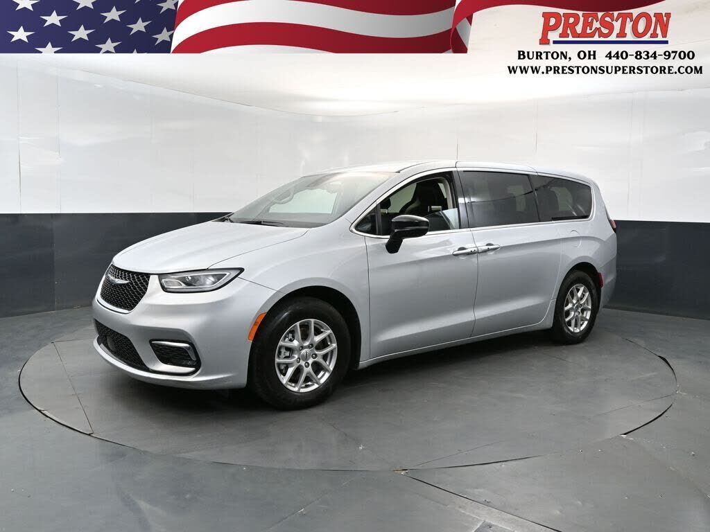 2024 CHRYSLER Pacifica