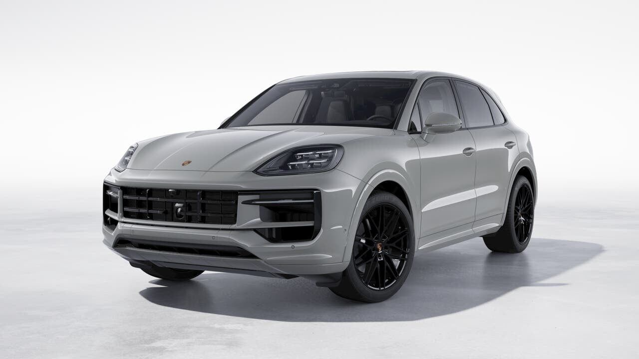 2024 PORSCHE Cayenne