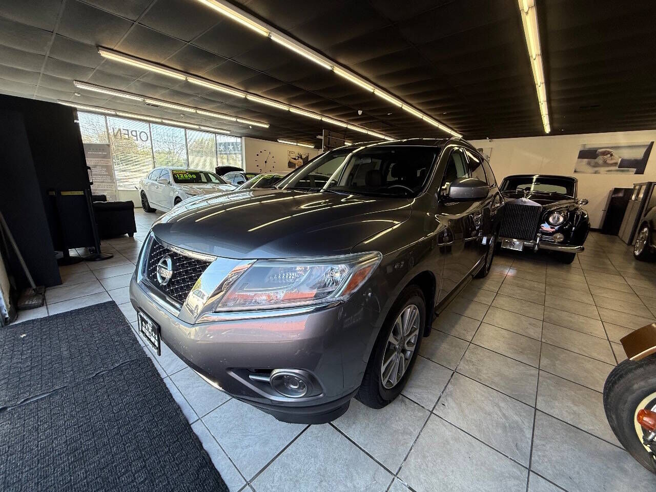 2016 NISSAN Pathfinder