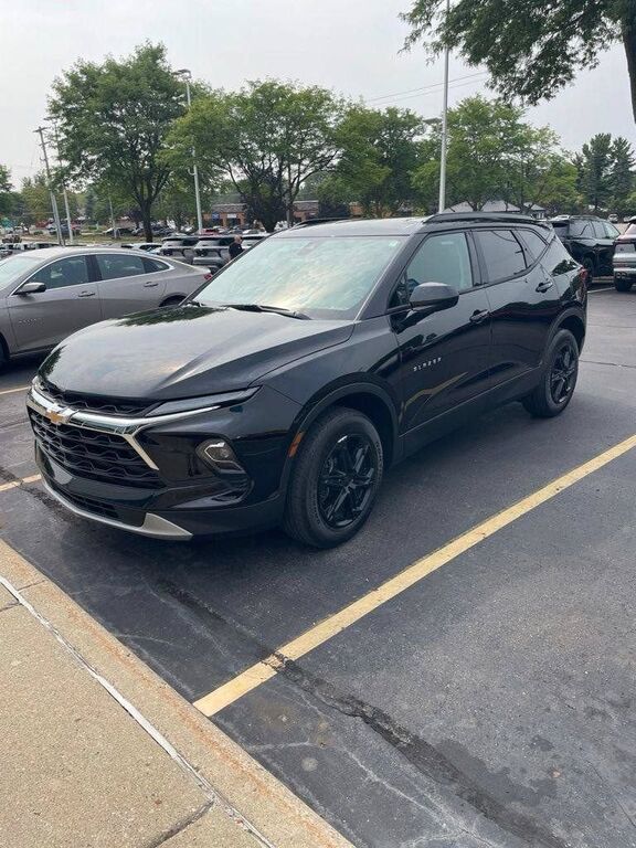 2024 CHEVROLET Blazer