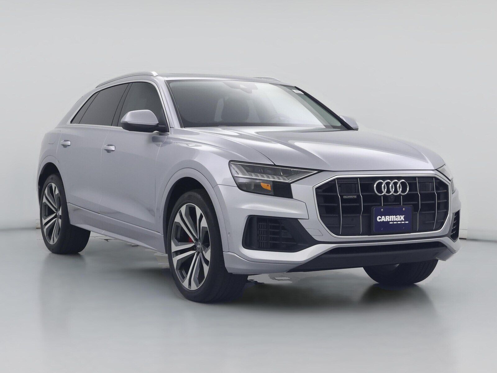 2019 AUDI Q8