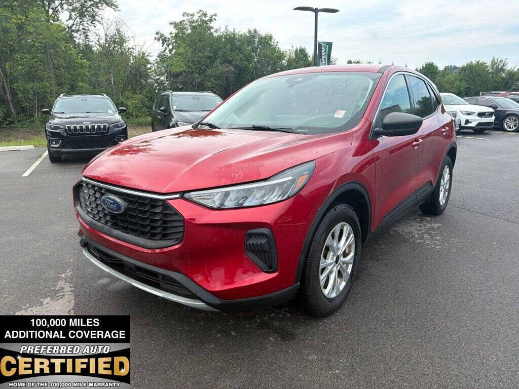 2023 FORD Escape