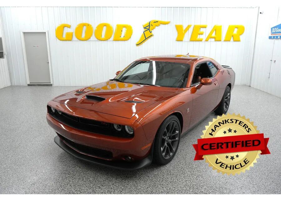 2021 DODGE Challenger