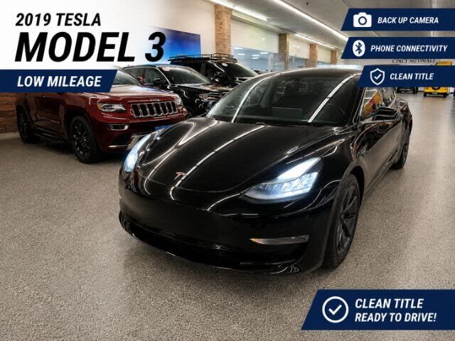 2019 TESLA Model 3