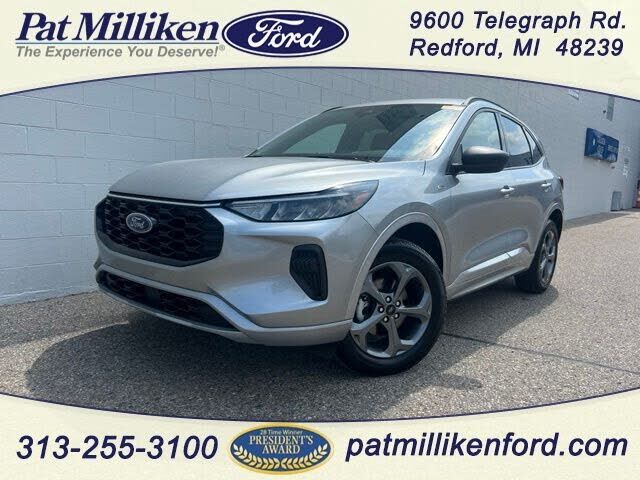 2024 FORD Escape