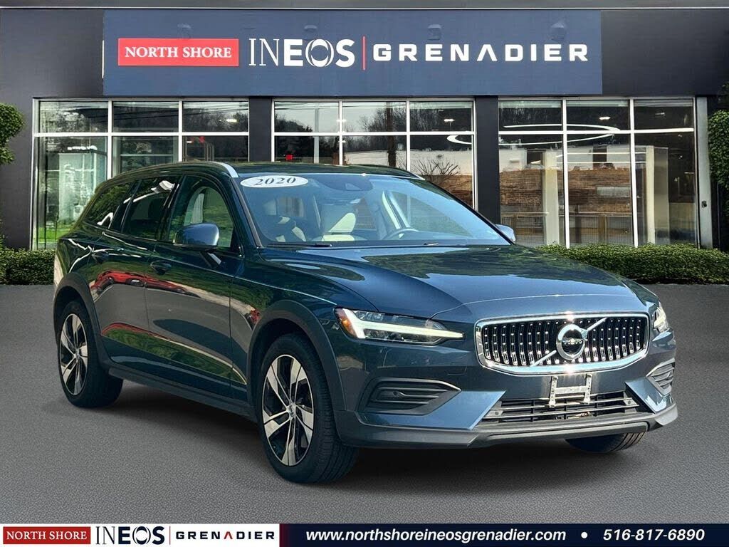 2020 VOLVO V60CC