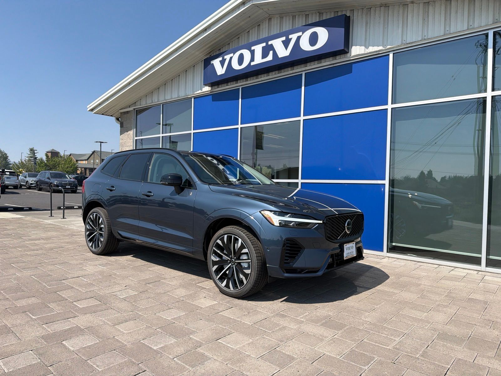 2026 VOLVO XC60
