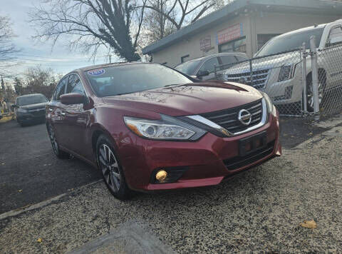 2017 NISSAN Altima
