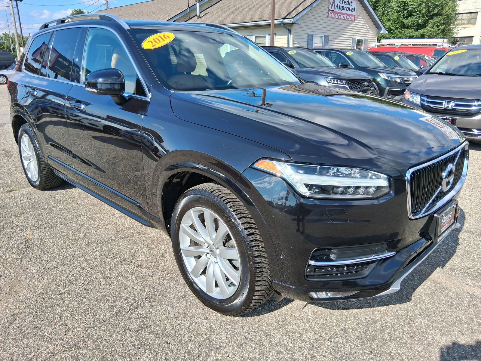 2016 VOLVO XC90