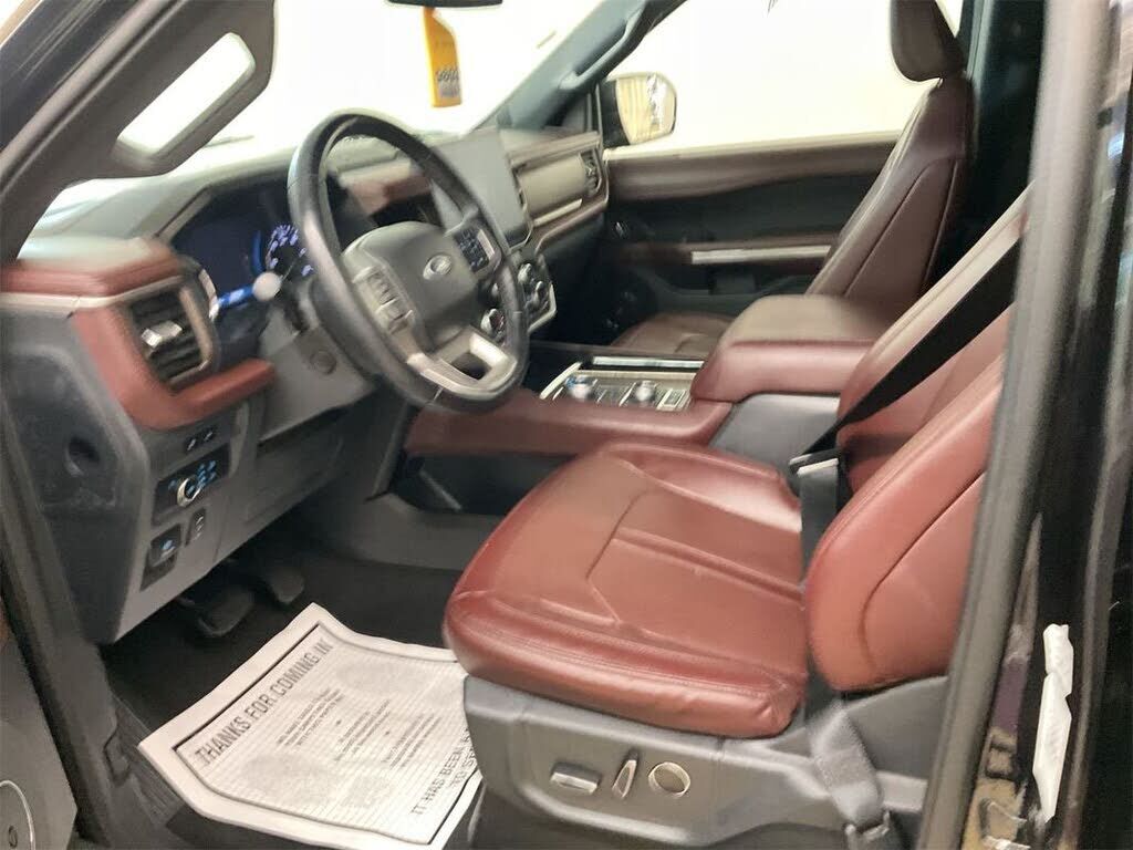 2024 FORD Expedition