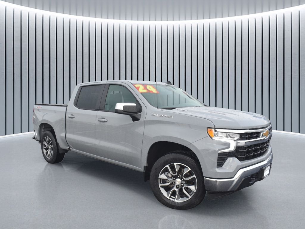 2024 CHEVROLET Silverado