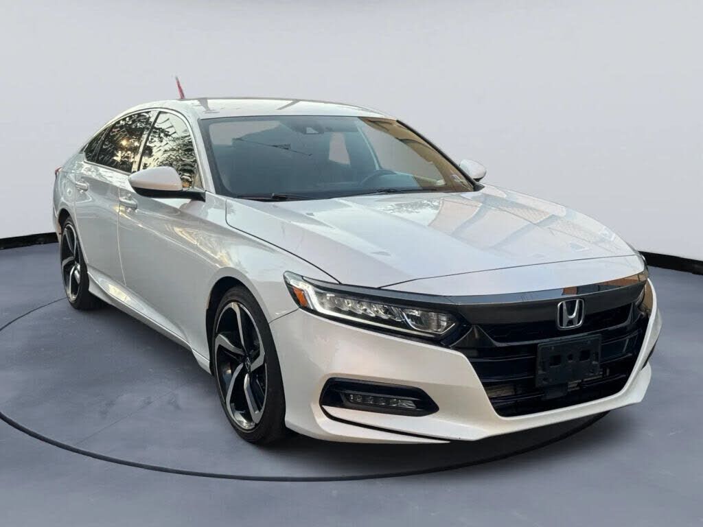 2019 HONDA Accord