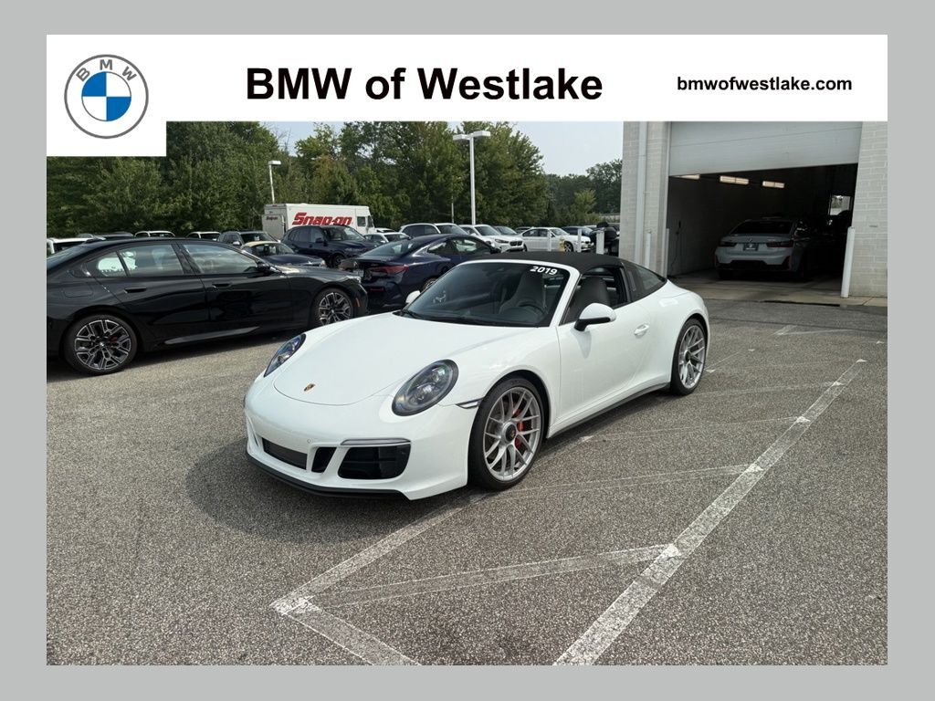2019 PORSCHE 911