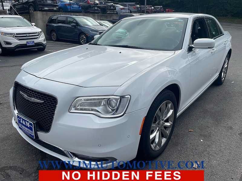 2015 CHRYSLER 300