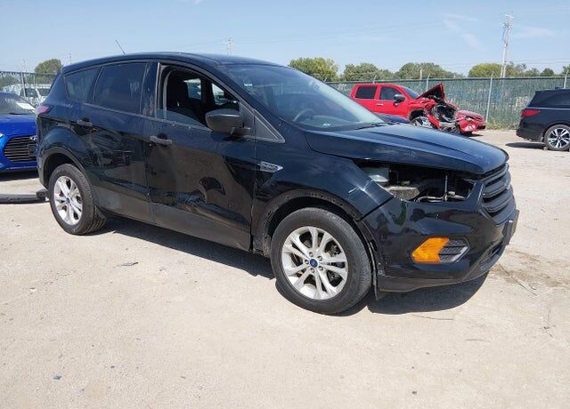 2017 FORD Escape