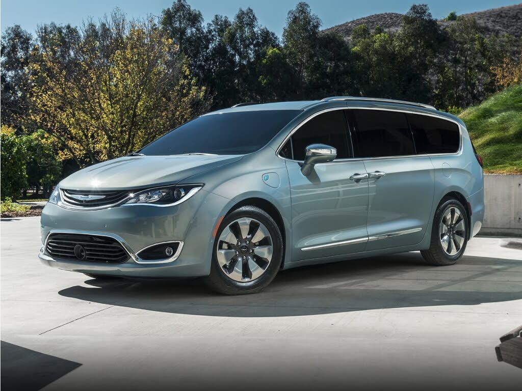 2020 CHRYSLER Pacifica