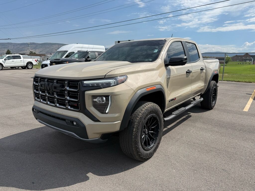 2024 GMC Canyon