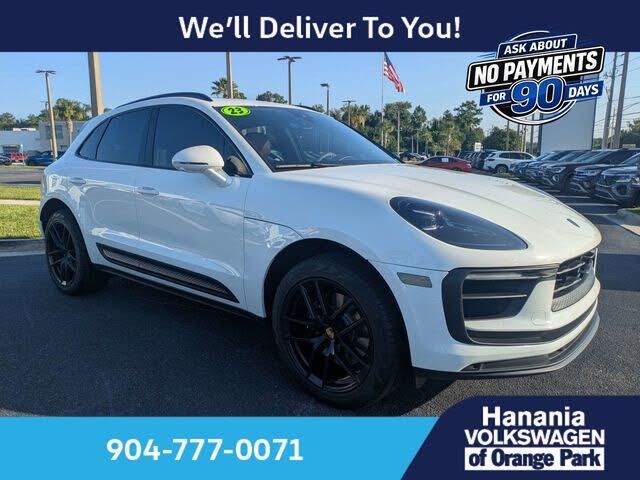 2023 PORSCHE Macan