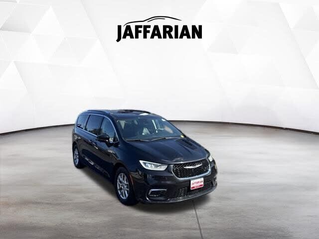 2021 CHRYSLER Pacifica