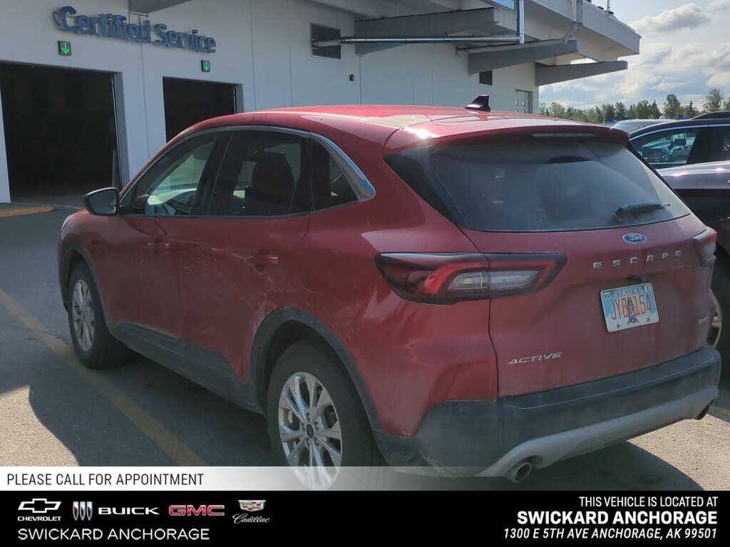 2023 FORD Escape