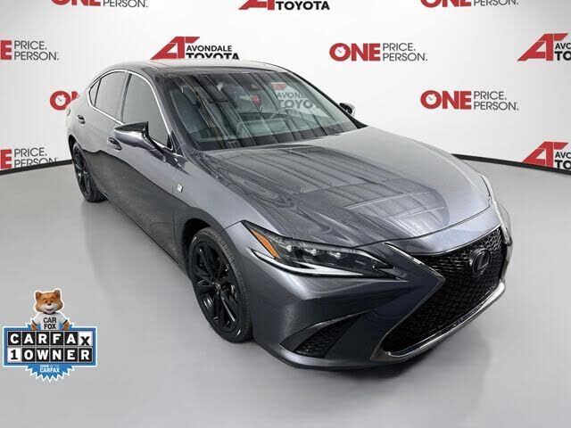 2024 LEXUS ES