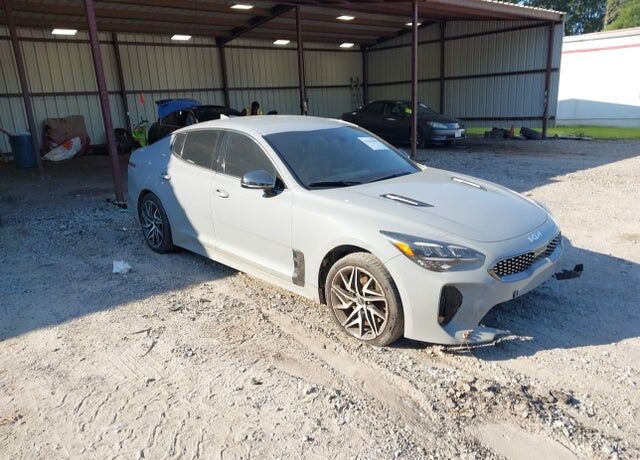 2022 KIA Stinger
