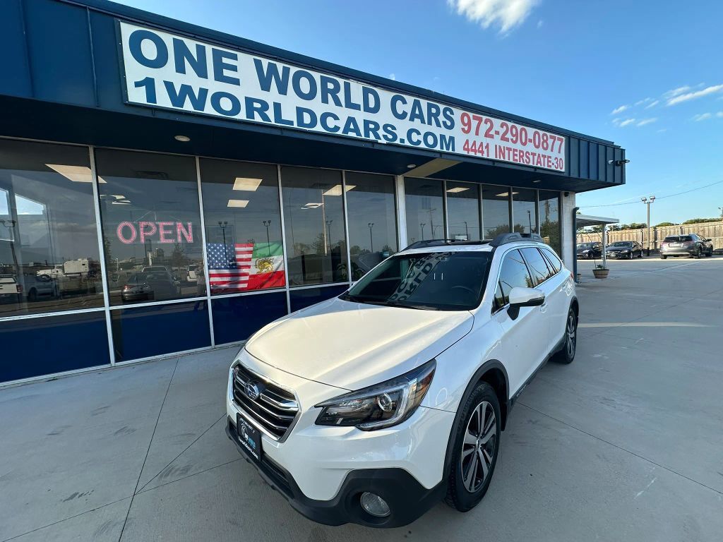2018 SUBARU Outback