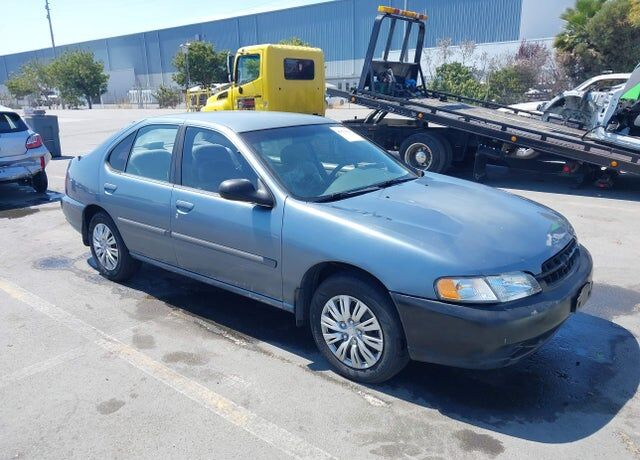 1999 NISSAN Altima