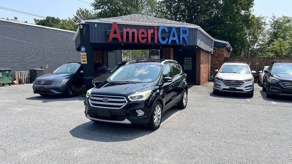 2017 FORD Escape