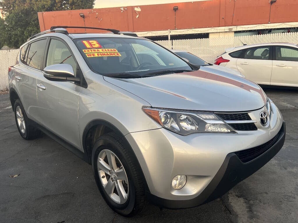 2013 TOYOTA RAV4