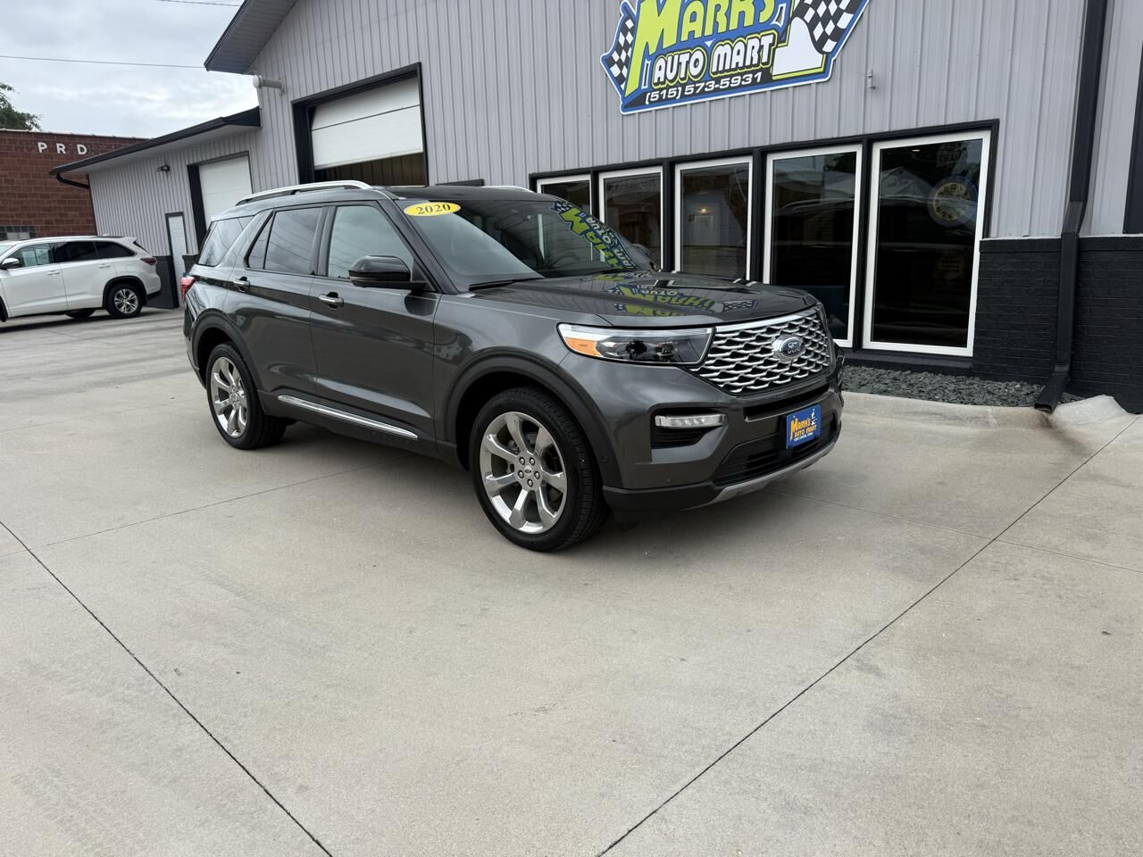 2020 FORD Explorer