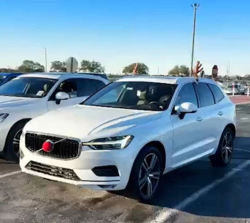 2021 VOLVO XC60