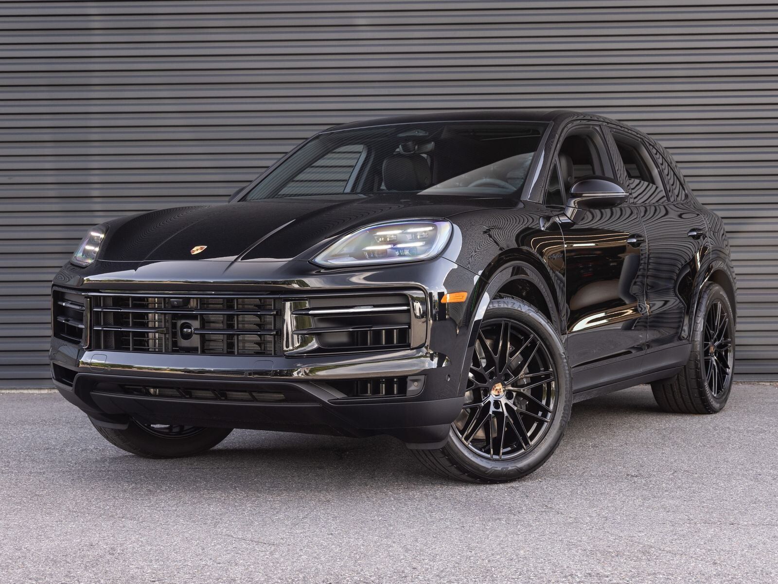 2026 PORSCHE Cayenne