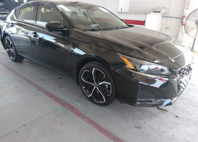 2024 NISSAN Altima