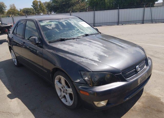 2003 LEXUS IS