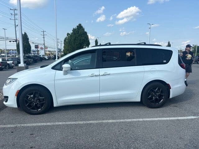 2018 CHRYSLER Pacifica