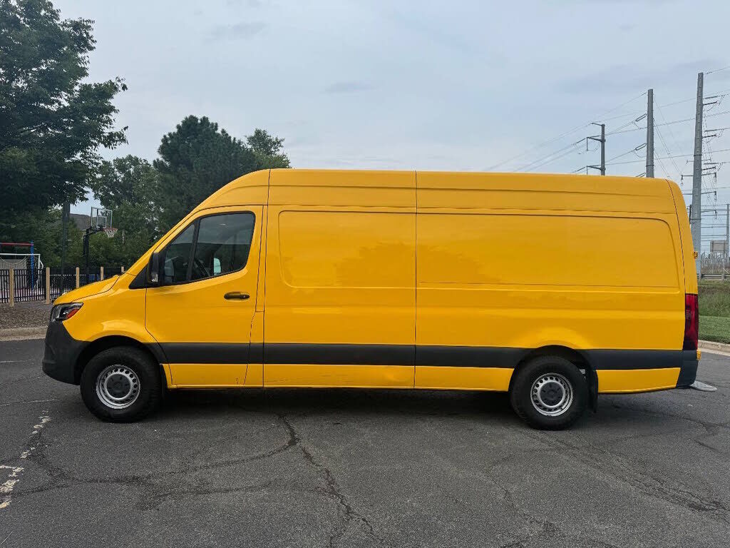 2021 MERCEDES-BENZ Sprinter